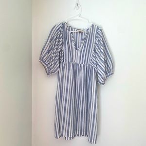 Universal Threads Dress